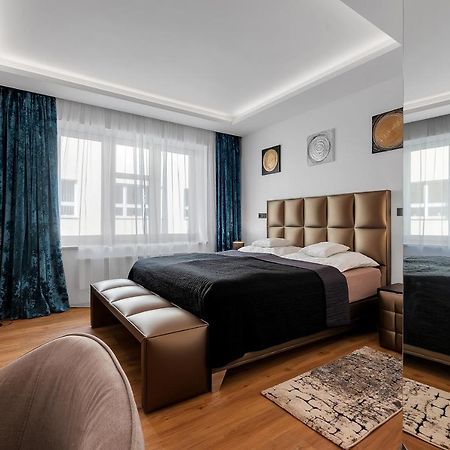 Novy Designovy Apartman S Klimatizaci Rychnov nad Kneznou Kültér fotó